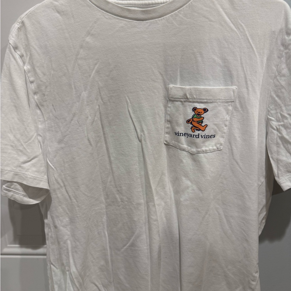 Vineyard Vines x Grateful Dead collab Graphic Tee